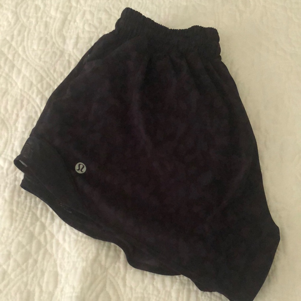 Hotty hot low rise lined short 4”